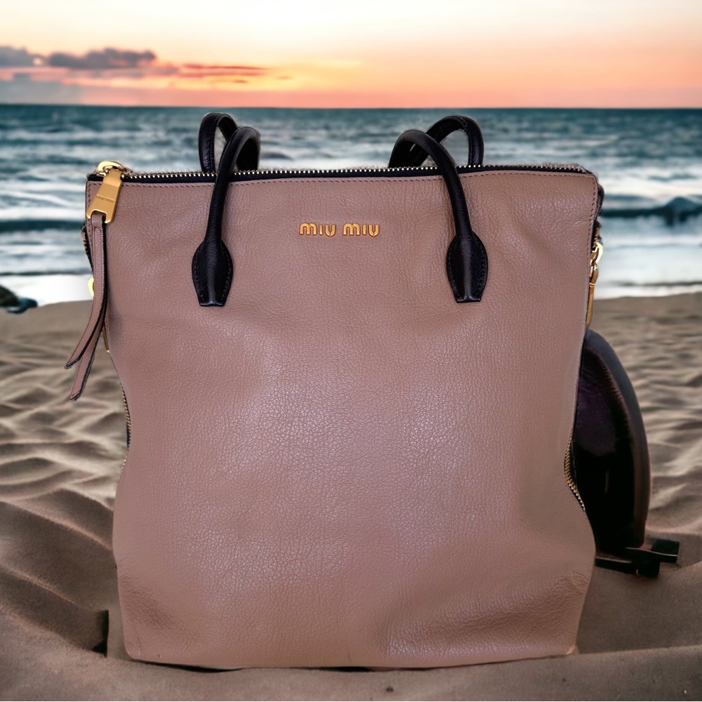 Miu Miu expandable shoulder bag 2 tone leather large tote for work/travel #H137c